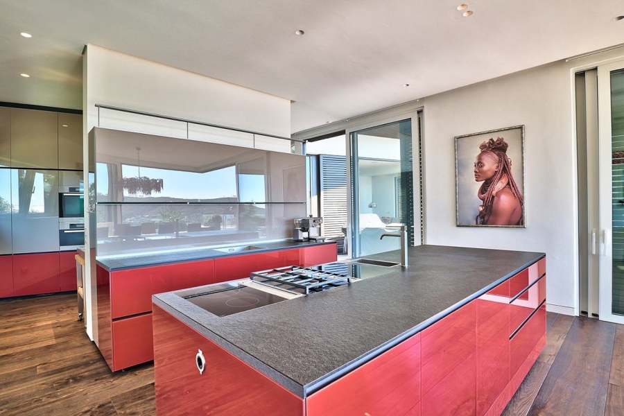 7 Bedroom Property for Sale in Higgovale Western Cape